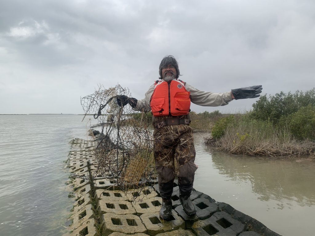 Crab Trap Andy Stetter   Marcos Alaca