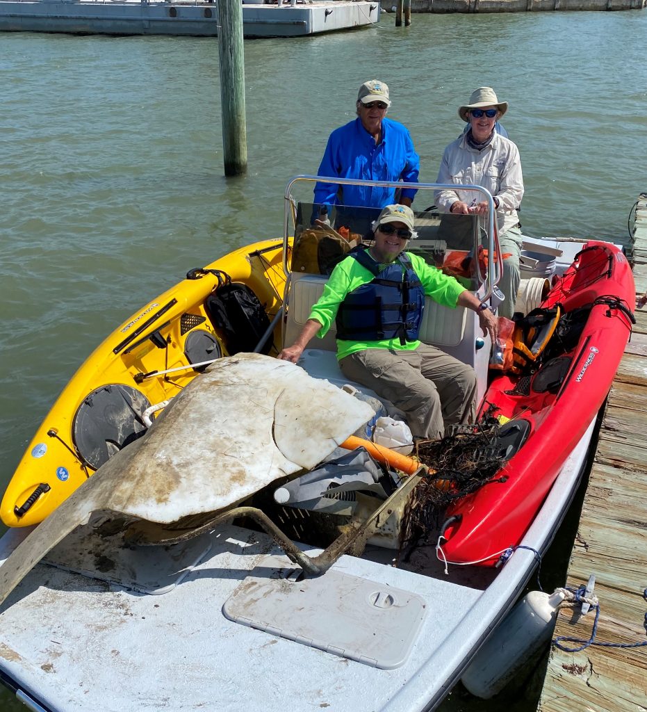 Boat   David Berger, Diane Pletcher, Barb Threatt